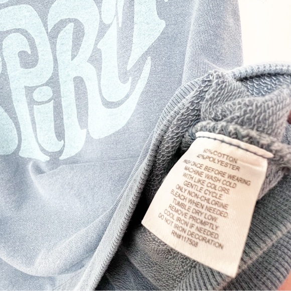 Junk Food Free Spirit Retro Muscle Sweatshirt Women’s Size Medium - Picture 3 of 9